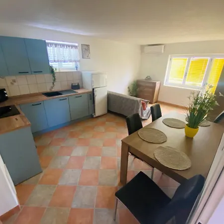 'stine' Apartment Orebic