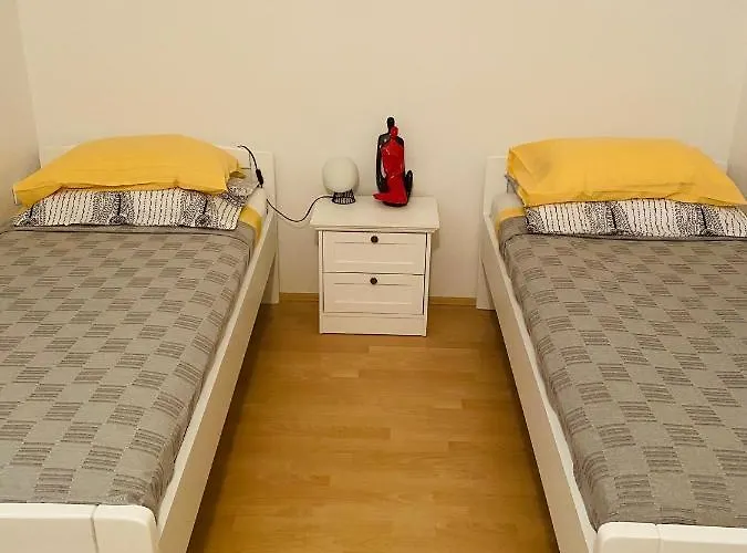 'stine' 아파트 오레비츠